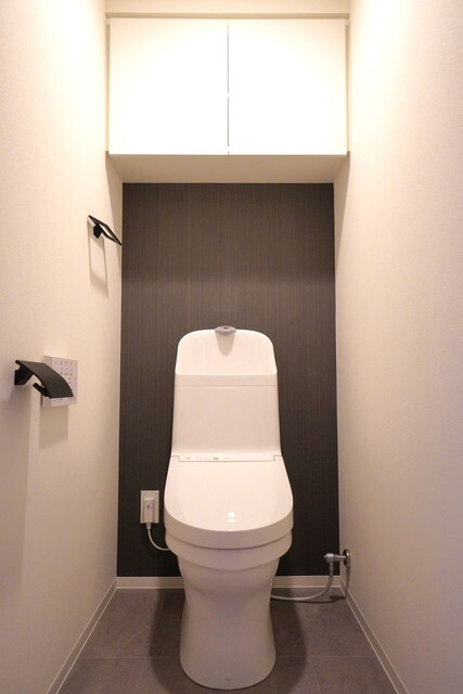 トイレ　※写真は同タイプ住戸です。