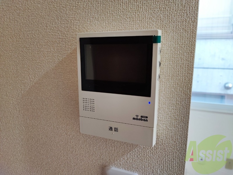 セキュリティ　ＴＶモニター付インターホンです。来客者の顔が見えるので安心！