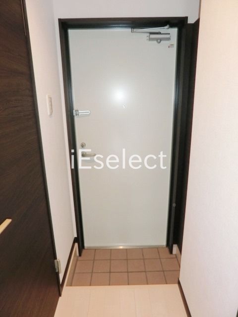 玄関　玄関はこちらです