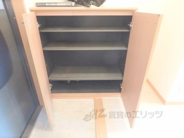 収納　下駄箱