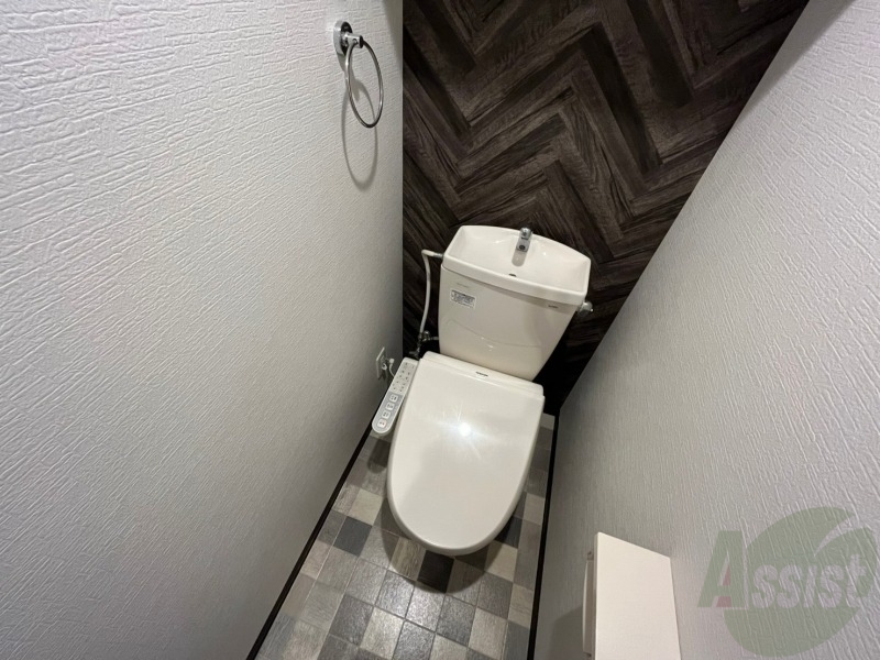 トイレ　こちらはトイレです。清潔感があり、安心して使用できます。