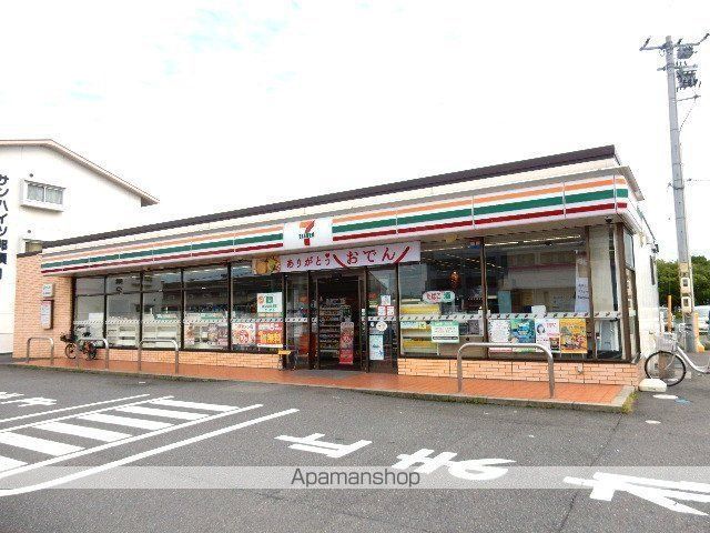 コンビニ　セブンイレブン岡山藤崎東店（コンビニ）まで640m