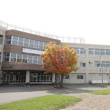 小学校　札幌市立稲穂小学校（小学校）まで901m