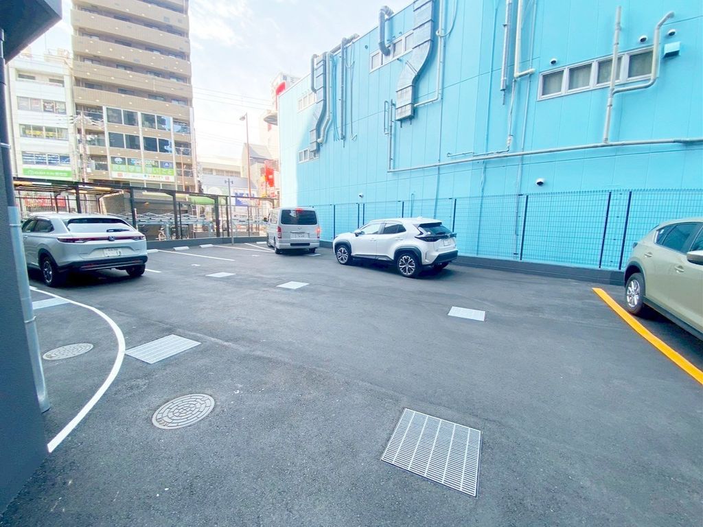 駐車場　駐車場