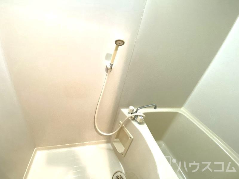 バス・シャワールーム　一日のお疲れをお取りください。
