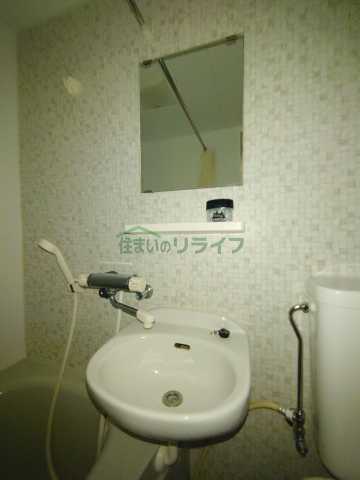 洗面設備　メゾン大塚の洗面所
