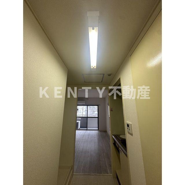 その他部屋・スペース　開放的な寝室です