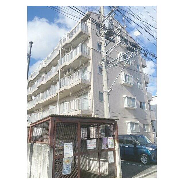 建物外観　落ち着いたデザインの外観です