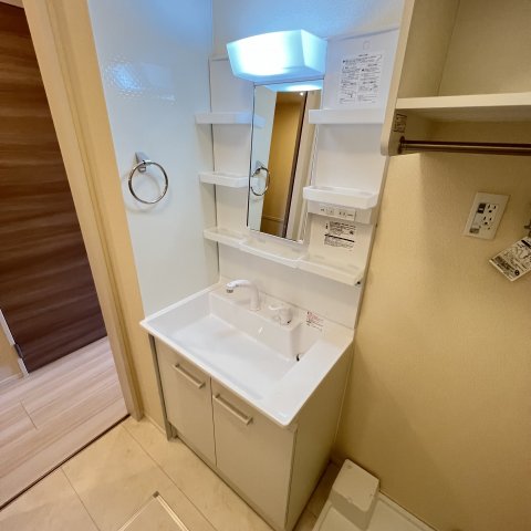 洗面設備　同仕様タイプです