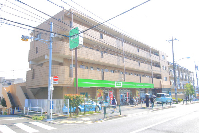 スーパー　ミニコープ赤塚店（スーパー）まで602m