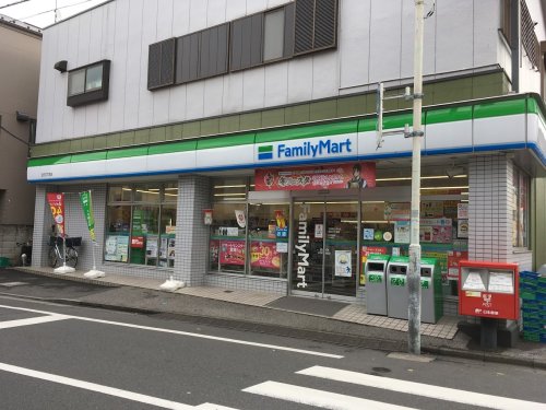 コンビニ　ファミリーマート 立石三丁目店（コンビニ）まで137m