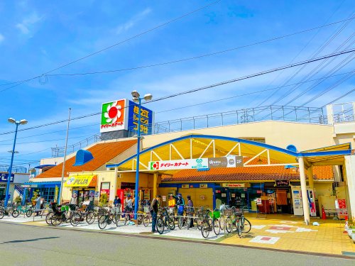 スーパー　デイリーカナート住之江店（スーパー）まで393m