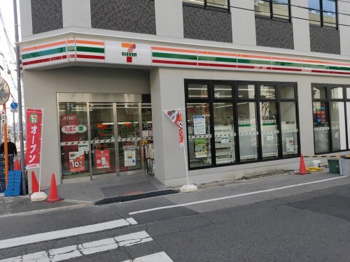 コンビニ　セブンイレブン 葛飾青戸1丁目店（コンビニ）まで378m