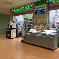 コンビニ　ファミリーマート 北野病院店（コンビニ）まで1054m
