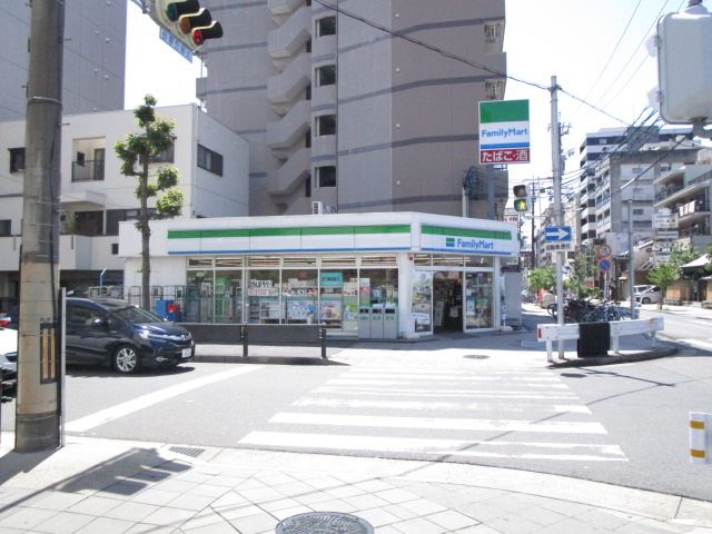 コンビニ　ファミリーマート（コンビニ）まで290m