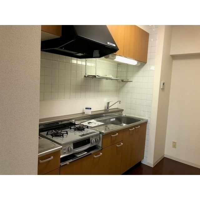 キッチン　同タイプ・別部屋
