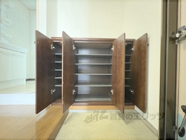 収納　下駄箱