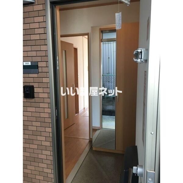 玄関