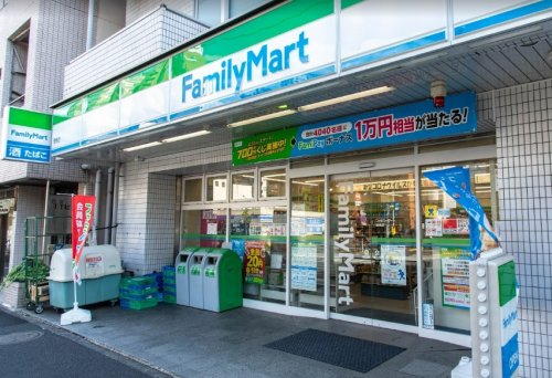 コンビニ　ファミリーマート 曙橋店（コンビニ）まで384m