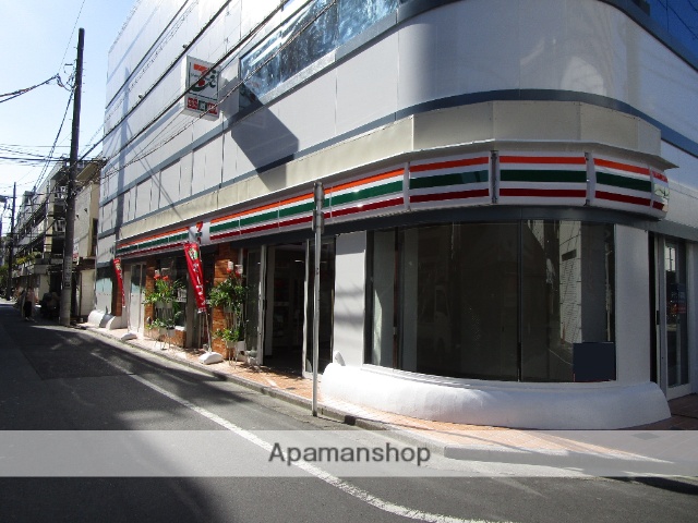 コンビニ　セブンイレブン（コンビニ）まで167m