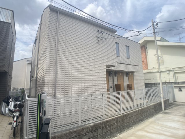 建物外観　学芸大学駅より徒歩9分