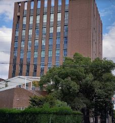 大学・短大　私立大阪経済大学（大学・短大）まで800m