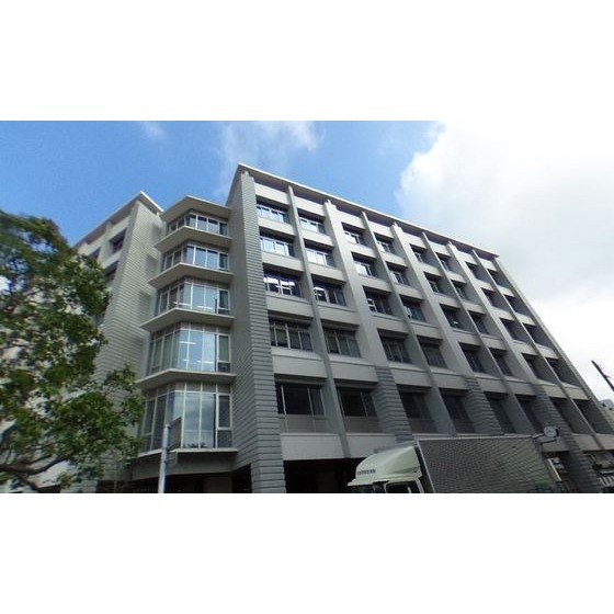 中学校　福岡市立住吉中学校（中学校）まで306m