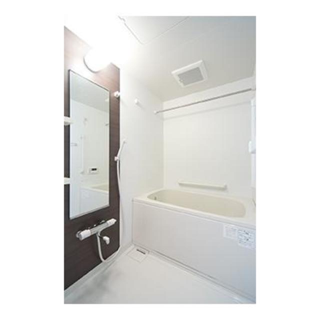 バス・シャワールーム　※写真は同タイプ住戸です。