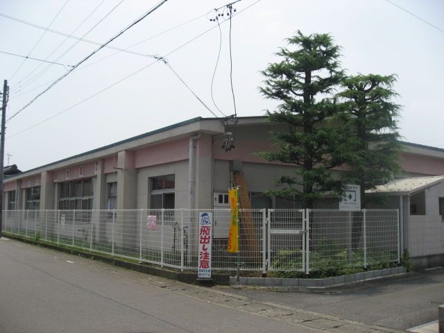 幼稚園・保育園　西保育園（幼稚園・保育園）まで1200m