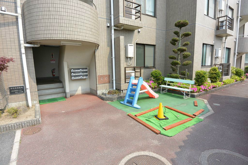 エントランス　エントランス