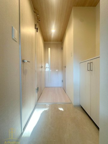 玄関　ArtizA瓦屋町I