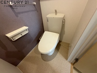 トイレ　温水洗浄便座完備！