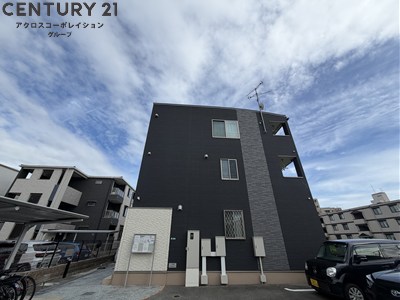 建物外観　防犯カメラ付きでセキュリティ面も安心です！