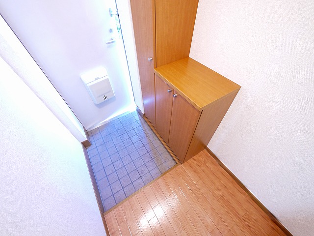 玄関　シンプルで使いやすい玄関です