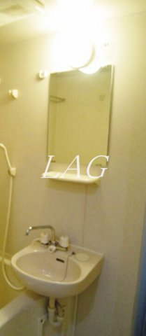 洗面設備　洗面台です。