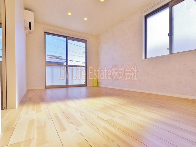 居室・リビング　同仕様写真