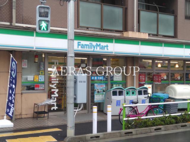 コンビニ　ファミリーマート志村駅前通り店（コンビニ）まで105m