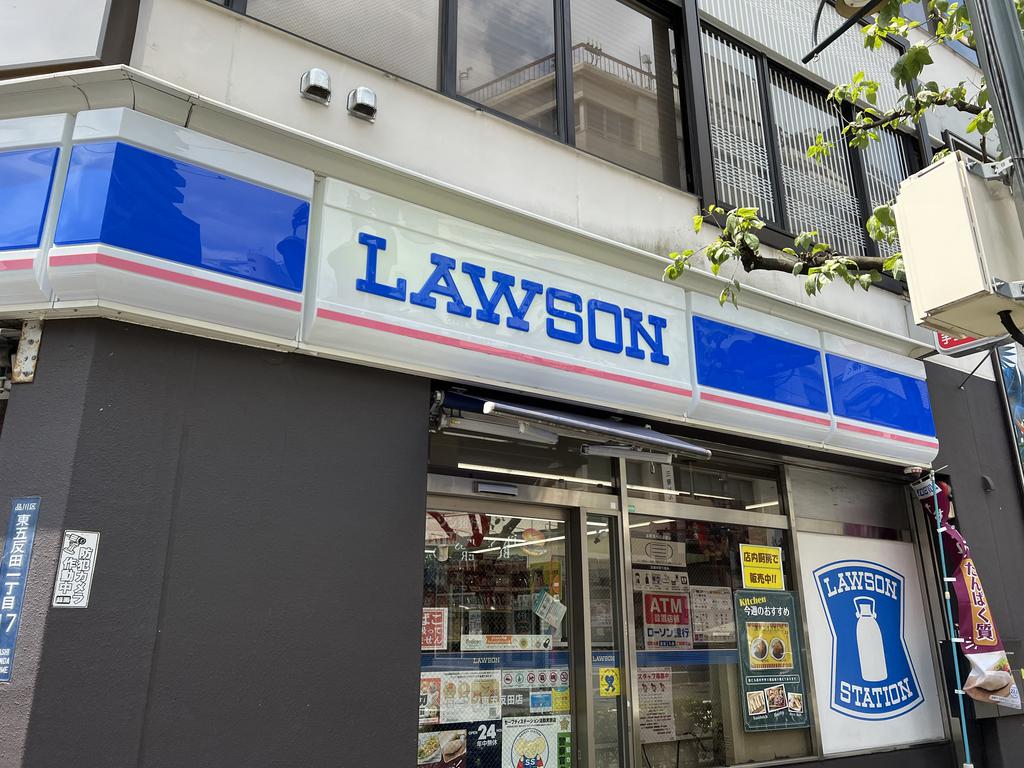 コンビニ　ローソン東五反田店（コンビニ）まで93m