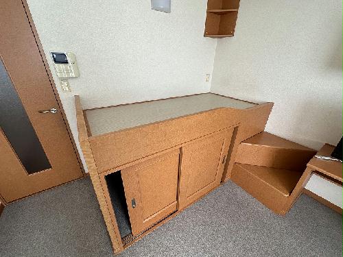 その他設備　ベッド下収納