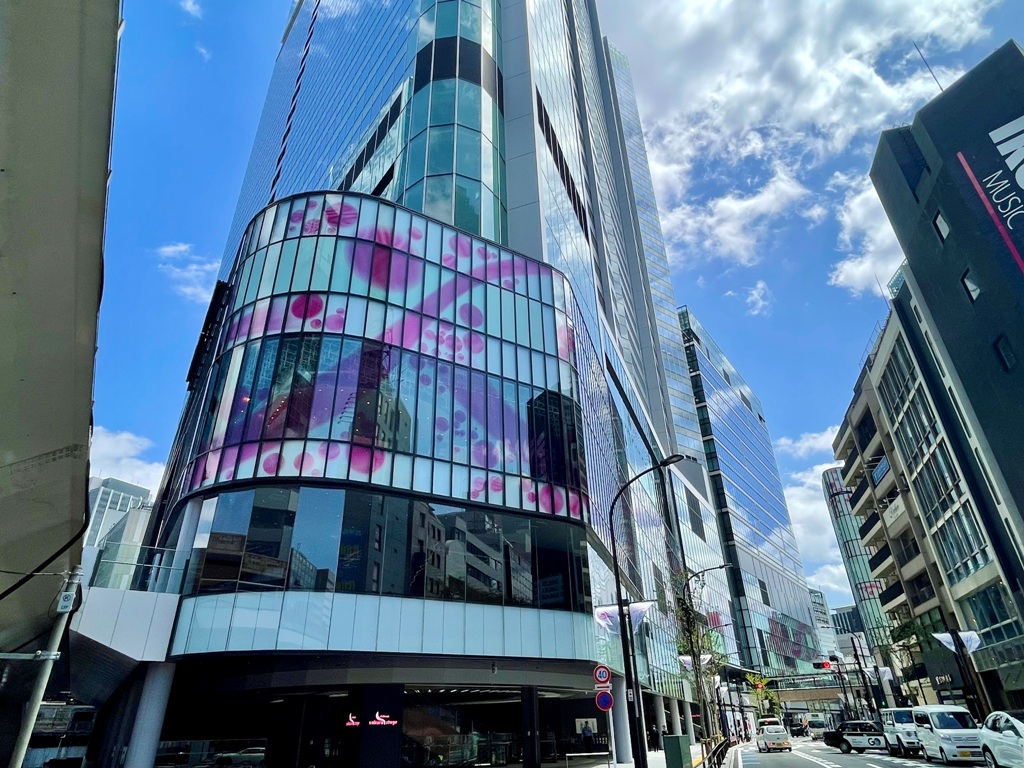 ショッピングセンター　Shibuya　Sakura　Stage（ショッピングセンター）まで427m