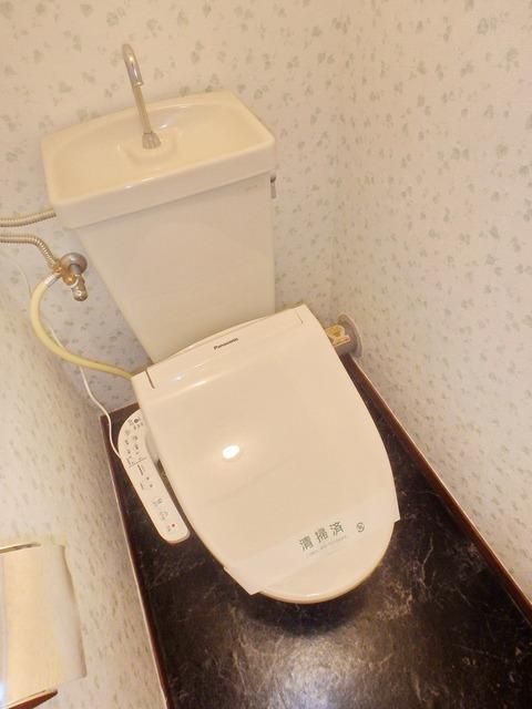 トイレ　★シャワートイレ★