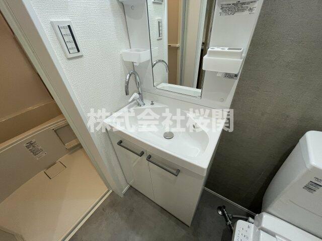 洗面設備　※同仕様参考写真