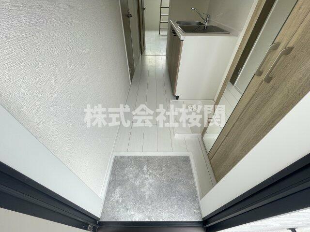 玄関　※同仕様参考写真