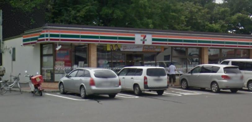 コンビニ　セブンイレブン花巻インター店（コンビニ）まで151m