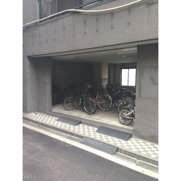 その他設備　駐車場