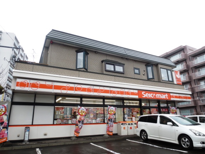 コンビニ　セイコーマート（コンビニ）まで350m