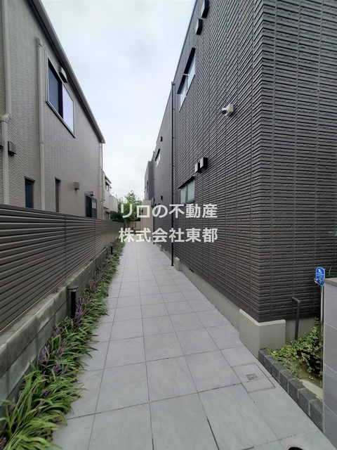 その他　建物入口です。