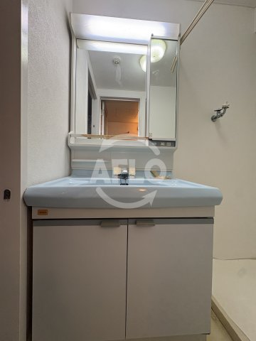 洗面設備　Home Builder Ebisu　独立洗面台