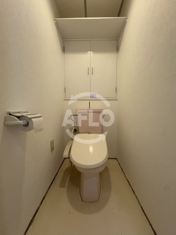 トイレ　Home Builder Ebisu　温水洗浄便座