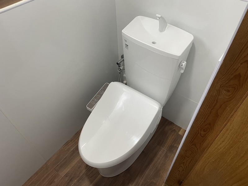 加古川町中津貸家のトイレ写真